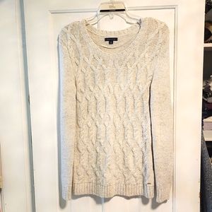 Tommy Hilfiger sweater